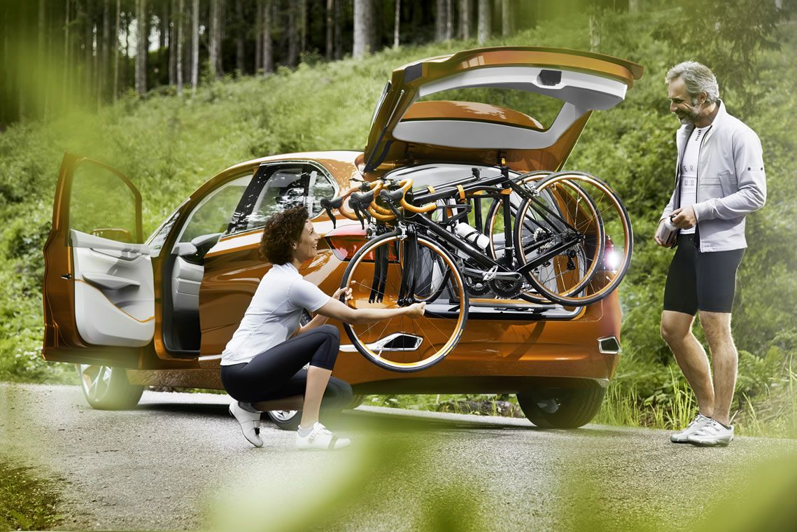 Fotoproduktion & Location Scouting - Steffen Jahn - BMW - Concept / Active Tourer Outdoor - P90127948 HighRes